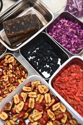 桂圆姜枣膏实拍图 8
